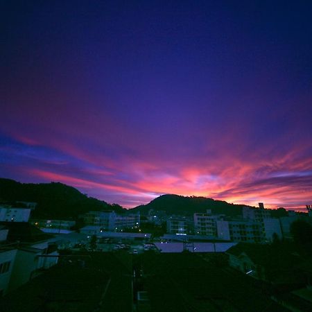 Tropical Sunset Hotel Patong Exterior photo